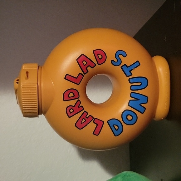 Universal Studios The Simpsons Doughnut Cup Bottle - Picture 3 of 16